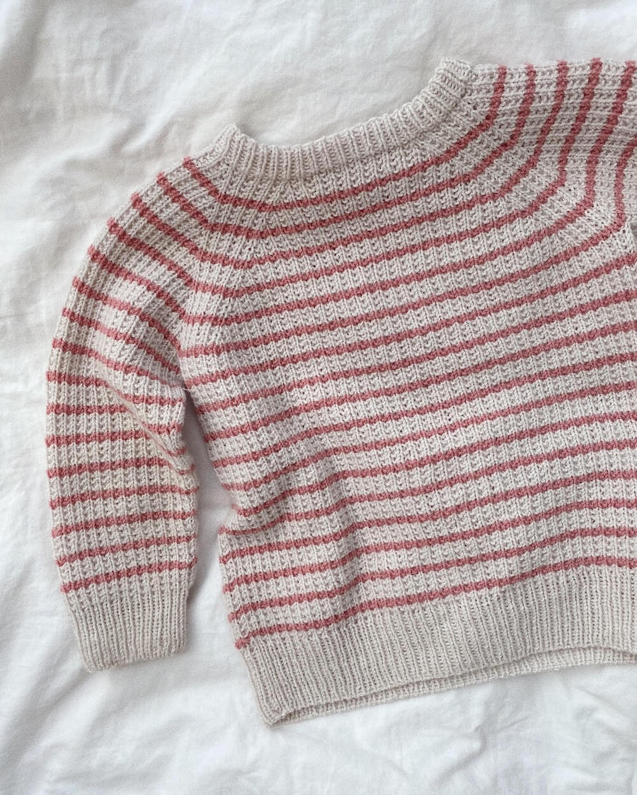 Friday Sweater Mini, PetiteKnit Strikkeopskrift
