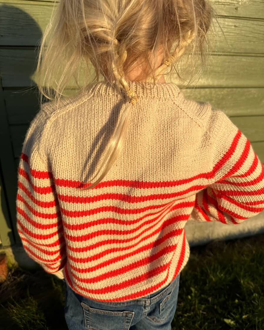 Lyon Sweater Junior, PetiteKnit Strikkeopskrift